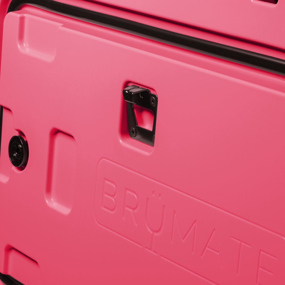 Brutank 55 quart rolling cooler neon pink - US 71713